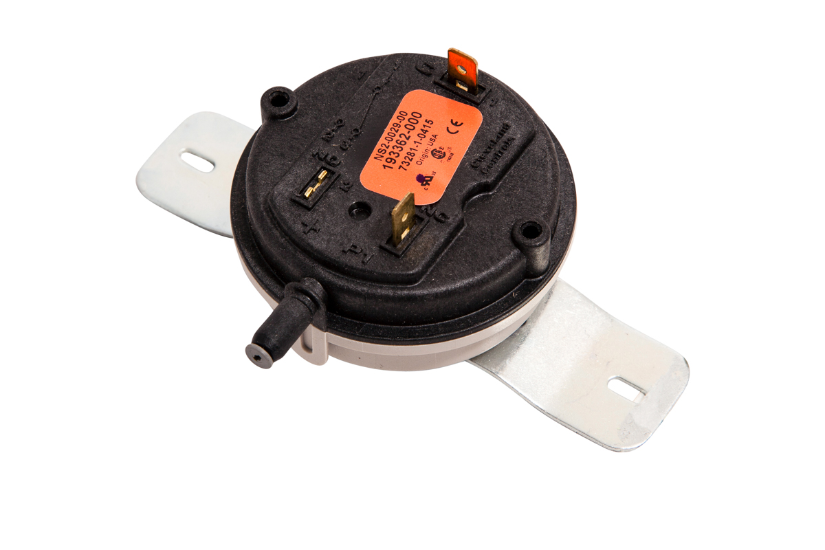 AO SMITH 100109934:K,SWITCH,BLOCKED OUTLET (replaces 9004549215, 193362, 193362-000, 192878, 193362-B, 100051152)